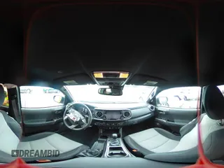 2023 Toyota Tacoma SR5 z VIN 3TMDZ5BN6PM156824, wystawiony jako IAAI lot #41031932 z przebiegiem 14 226 mil mil oraz . Historia ofert i sprzedaży dostępna na DreamBid. Obrazek 19.