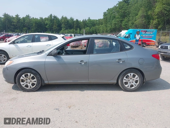 2010 Hyundai Elantra GLS z VIN KMHDU4AD6AU910823, wystawiony jako IAAI lot #42457927 z przebiegiem 168 803 mil mil oraz . Historia ofert i sprzedaży dostępna na DreamBid. Obrazek 11.