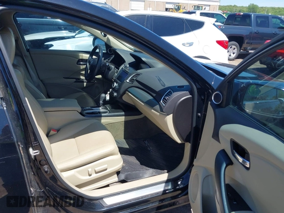 2017 Acura RDX Advance z VIN 5J8TB4H70HL031583, wystawiony jako IAAI lot #42082929 z przebiegiem 125 540 mil mil oraz . Historia ofert i sprzedaży dostępna na DreamBid. Obrazek 5.