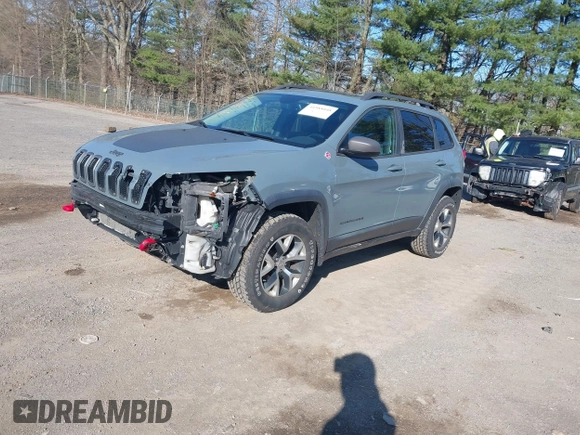 2014 Jeep Cherokee Trailhawk with VIN 1C4PJMBS4EW179763, listed as a IAAI auction lot 41988048 with 152,681 mi miles. Bid and sale history available at carsss.com. Image 18.