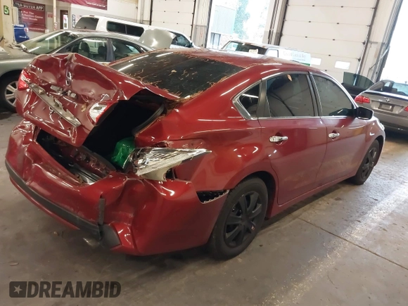 2016 Nissan Altima S with VIN 1N4AL3AP4GN345236, listed as a IAAI auction lot 40637034 with 118,757 mi miles and . Bid and sale history available at carsss.com. Image 4.