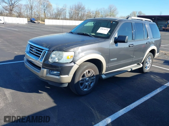 2007 Ford Explorer Eddie Bauer с VIN 1FMEU64E87UA42370, выставлен на аукционе IAAI как лот 41871176 с пробегом 156 223 миль миль и . История ставок и продаж доступна на DreamBid. Изображение 2.