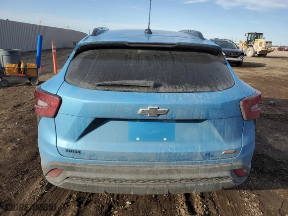 2025 Chevrolet Trax 2RS with VIN KL77LJEP7SC100287, listed as a Copart auction lot 46829315 with 1,184 mi miles and Salvage Title. Bid and sale history available at carsss.com. Image 6.