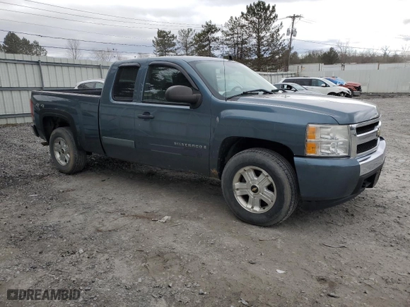 2008 Chevrolet Silverado 1500 LT w/1LT with VIN 2GCEK19J881232461, listed as a Copart auction lot 53331235 with 181,899 mi miles and Clean Title. Bid and sale history available at carsss.com. Image 4.