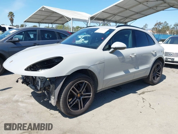 2020 Porsche Macan S с VIN WP1AB2A50LLB32696, выставлен на аукционе IAAI как лот 41831207 с пробегом 41 598 миль миль и . История ставок и продаж доступна на DreamBid. Изображение 18.