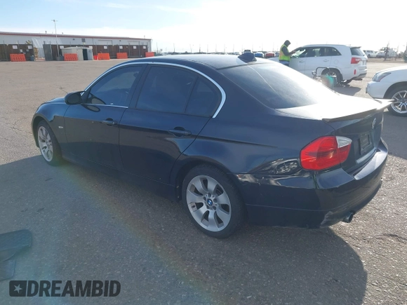 2008 BMW 3 Series 335xi with VIN WBAVD53518A253569, listed as a IAAI auction lot 41813544 with 1 mi miles. Bid and sale history available at carsss.com. Image 3.