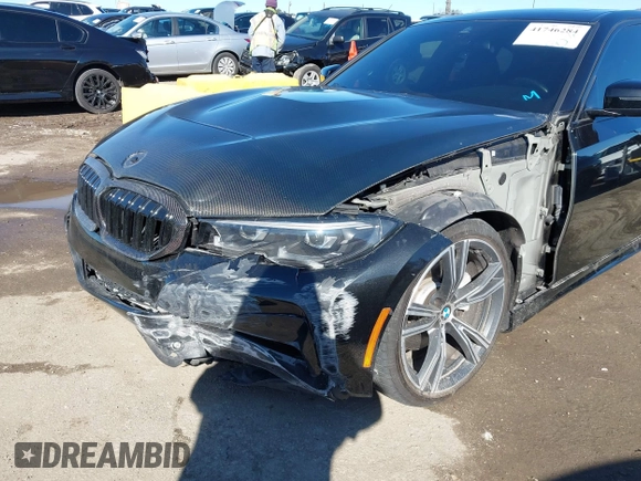 2022 BMW 3 Series 330i z VIN 3MW5R1J07N8C43380, wystawiony jako IAAI lot #41746284 z przebiegiem 60 194 mil mil oraz . Historia ofert i sprzedaży dostępna na DreamBid. Obrazek 6.