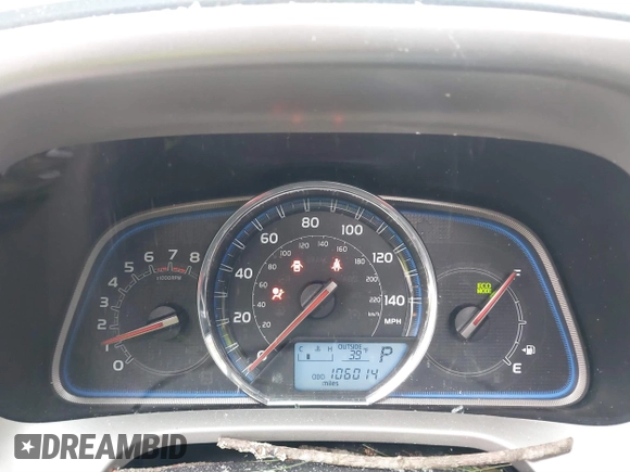 2015 Toyota RAV4 Limited z VIN 2T3DFREV0FW287563, wystawiony jako IAAI lot #39088526 z przebiegiem 106 014 mil mil oraz . Historia ofert i sprzedaży dostępna na DreamBid. Obrazek 7.