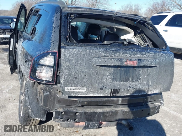 2017 Jeep Compass Sport with VIN 1C4NJCBBXHD186444, listed as a IAAI auction lot 41426740 with 74,185 mi miles and . Bid and sale history available at carsss.com. Image 3.