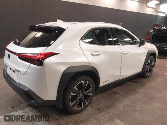 2021 Lexus UX 250h z VIN JTHP9JBH7M2051534, wystawiony jako IAAI lot #41624505 z przebiegiem 29 569 mil mil oraz . Historia ofert i sprzedaży dostępna na DreamBid. Obrazek 4.