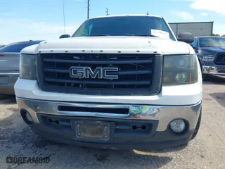 2011 GMC Sierra 1500 SLE with VIN 3GTP1VE06BG272410, listed as a IAAI auction lot 41616621 with 146,460 mi miles. Bid and sale history available at carsss.com. Image 6.