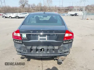 2012 Volvo S80 3.2L with VIN YV1940AS5C1151856, listed as a IAAI auction lot 41810344 with 138,479 mi miles. Bid and sale history available at carsss.com. Image 12.