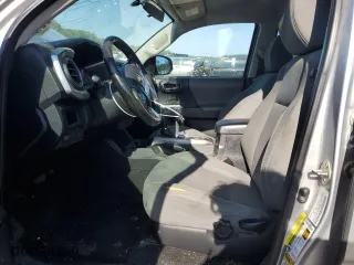 2016 Toyota Tacoma SR with VIN 5TFCZ5AN1GX014453, listed as a Copart auction lot 53079295 with 263,425 mi miles and Salvage Title. Bid and sale history available at carsss.com. Image 7.