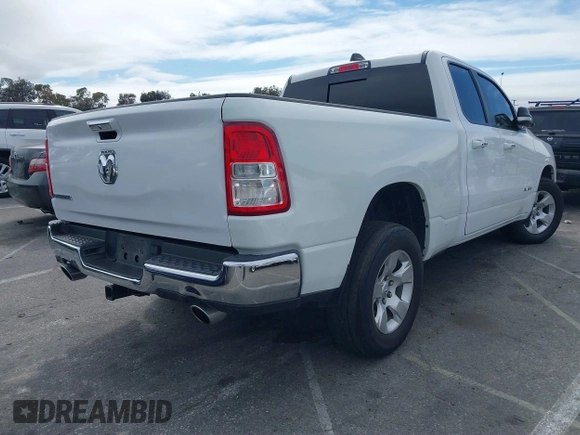 2020 Ram 1500 Big Horn with VIN 1C6RREBT2LN256138, listed as a IAAI auction lot 41814771 with 118,501 mi miles. Bid and sale history available at carsss.com. Image 4.