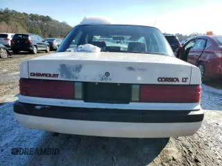 1991 Chevrolet Corsica z VIN 1G1LT53G3ME164497, wystawiony jako Copart lot #89163195 z przebiegiem 106 373 mil mil oraz Szkody całkowita. Historia ofert i sprzedaży dostępna na DreamBid. Obrazek 6.