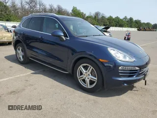 2012 Porsche Cayenne with VIN WP1AA2A25CLA12787, listed as a Copart auction lot 61914695 with 41,250 mi miles and Clean title. Bid and sale history available at DreamBid. Image 4.