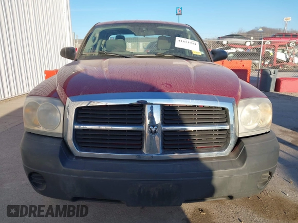 2006 Dodge Dakota ST with VIN 1D7HE22K36S697830, listed as a IAAI auction lot 41611944 with 95,811 mi miles and . Bid and sale history available at DreamBid. Image 13.