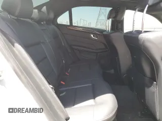 2016 Mercedes-Benz E 350 Sport z VIN WDDHF5KB2GB206633, wystawiony jako Copart lot #58441215 z przebiegiem 119 300 mil mil oraz Szkoda całkowita • Salvage title. Historia ofert i sprzedaży dostępna na DreamBid. Obrazek 10.