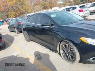 2018 Ford Fusion SE with VIN 3FA6P0HDXJR157605, listed as a IAAI auction lot 40979897 with 128,322 mi miles. Bid and sale history available at carsss.com. Image 12.