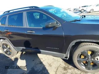 2016 Jeep Cherokee Sport with VIN 1C4PJLAB7GW312465, listed as a IAAI auction lot 41501414 with 133,047 mi miles and . Bid and sale history available at DreamBid. Image 13.