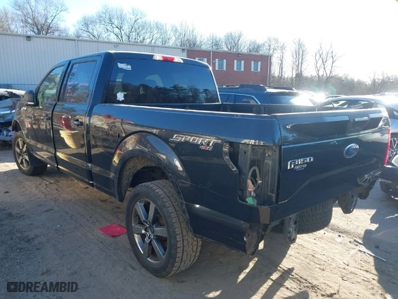 2015 Ford F-150 XLT w/HD Payload Pkg with VIN 1FTFW1EF4FFB92914, listed as a IAAI auction lot 41202920 with 155,497 mi miles. Bid and sale history available at carsss.com. Image 3.