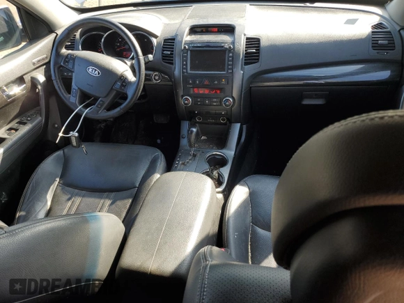 2013 Kia Sorento EX with VIN 5XYKU4A68DG347146, listed as a Copart auction lot 48263405 with 129,198 mi miles and Clean Title. Bid and sale history available at DreamBid. Image 8.