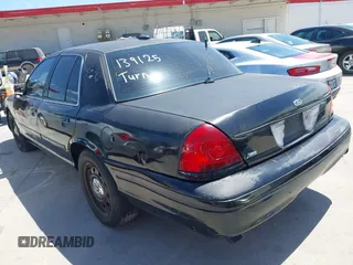 2010 Ford Police Interceptor с VIN 2FABP7BV2AX139125, выставлен на аукционе IAAI как лот 42795564 с пробегом 186 767 миль миль и . История ставок и продаж доступна на DreamBid. Изображение 3.