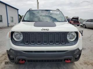 2015 Jeep Renegade Trailhawk with VIN ZACCJBCT2FPB85764, listed as a Copart auction lot 58965465 with 80,440 mi miles and Salvage title. Bid and sale history available at DreamBid. Image 5.