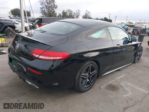 2020 Mercedes-Benz C 300 with VIN W1KWJ8DB7LF985843, listed as a IAAI auction lot 41484590 with 22,561 mi miles and . Bid and sale history available at DreamBid. Image 4.