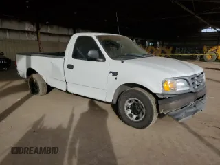 2001 Ford F-150 XL with VIN 2FTPF17Z41CA93204, listed as a Copart auction lot 86637324 with 121,331 mi miles and Salvage title. Bid and sale history available at DreamBid. Image 4.