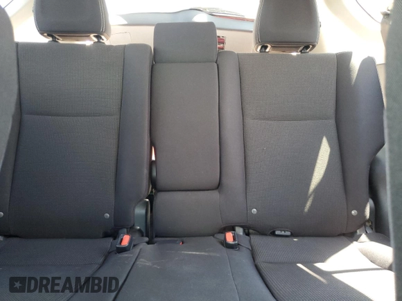 2016 Toyota RAV4 XLE с VIN JTMRFREV9GJ102447, выставлен на аукционе Copart как лот 62408045 с пробегом 108 201 миль миль и Списание • Salvage title. История ставок и продаж доступна на DreamBid. Изображение 10.