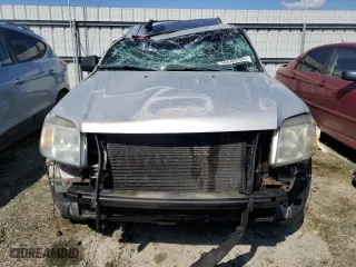 2008 Mercury Mariner with VIN 4M2CU81Z58KJ47051, listed as a Copart auction lot 52448205 with 189,870 mi miles and Salvage Title. Bid and sale history available at carsss.com. Image 5.