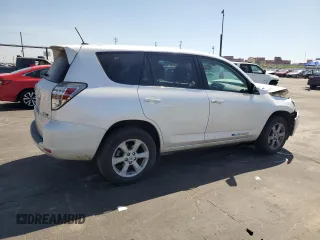 2014 Toyota RAV4 with VIN 2T3YL4DV4EW002697, listed as a Copart auction lot 49740985 with 98,712 mi miles and Salvage Title. Bid and sale history available at carsss.com. Image 3.