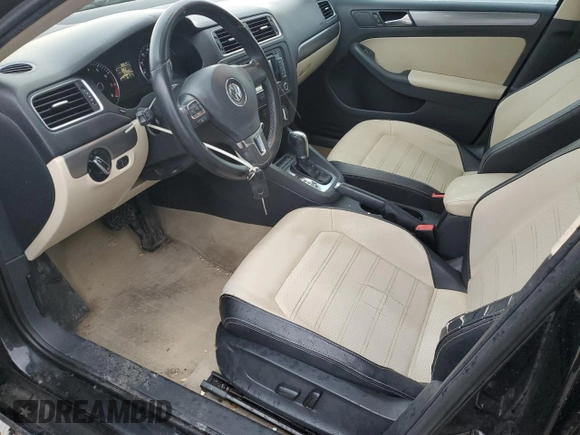 2013 Volkswagen Jetta SEL с VIN 3VWLX7AJ1DM442228, выставлен на аукционе Copart как лот 50792815 с пробегом 123 926 миль миль и Списание • Salvage title. История ставок и продаж доступна на DreamBid. Изображение 7.