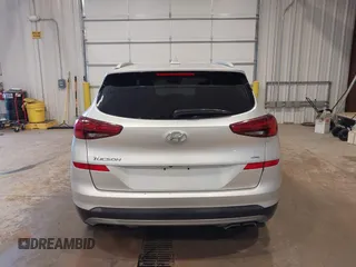 2019 Hyundai Tucson Ultimate with VIN KM8J3CAL8KU995978, listed as a IAAI auction lot 41105208 with 108,268 mi miles. Bid and sale history available at carsss.com. Image 17.