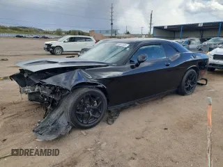 2019 Dodge Challenger SXT z VIN 2C3CDZAG8KH744658, wystawiony jako Copart lot #54541505 z przebiegiem 46 878 mil mil oraz Szkoda całkowita • Salvage title. Historia ofert i sprzedaży dostępna na DreamBid. Obrazek 1.