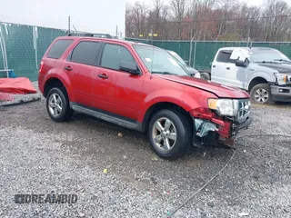 2012 Ford Escape XLT с VIN 1FMCU9DG9CKB52019, выставлен на аукционе IAAI как лот 41951674 с пробегом 184 227 миль миль и . История ставок и продаж доступна на DreamBid. Изображение 1.