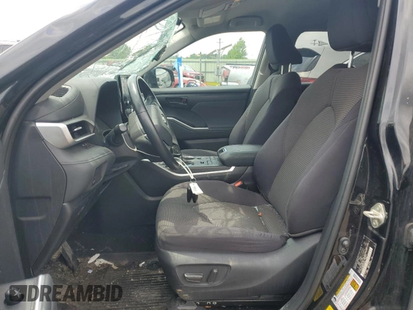 2020 Toyota Highlander LE with VIN 5TDBZRBH8LS033318, listed as a Copart auction lot 62912405 with 69,525 mi miles and Salvage title. Bid and sale history available at DreamBid. Image 7.
