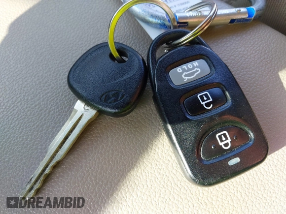 2019 Hyundai Elantra SE with VIN 5NPD74LF8KH477320, listed as a IAAI auction lot 41929771 with 51,395 mi miles and . Bid and sale history available at DreamBid. Image 11.