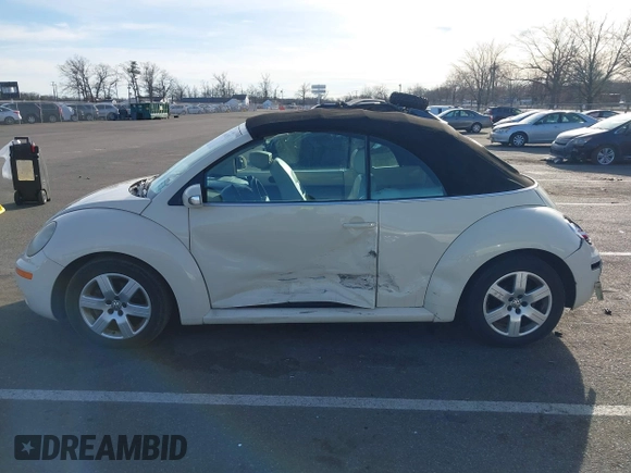 2007 Volkswagen Beetle with VIN 3VWRF31Y47M404273, listed as a IAAI auction lot 41694528 with 125,070 mi miles and . Bid and sale history available at DreamBid. Image 14.