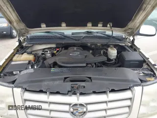 2004 Cadillac Escalade z VIN 1GYEK63N04R207168, wystawiony jako IAAI lot #42348203 z przebiegiem 251 847 mil mil oraz . Historia ofert i sprzedaży dostępna na DreamBid. Obrazek 10.