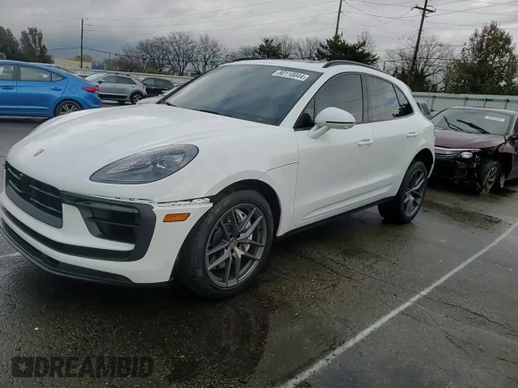 2022 Porsche Macan S с VIN WP1AG2A51NLB25227, выставлен на аукционе Copart как лот 80110044 с пробегом 32 702 миль миль и Списание • Salvage title. История ставок и продаж доступна на DreamBid. Изображение 12.