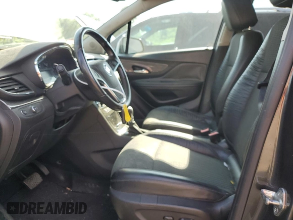 2017 Buick Encore Preferred z VIN KL4CJASB6HB083703, wystawiony jako Copart lot #59811915 z przebiegiem 162 754 mil mil oraz Czysty tytuł • Clean title. Historia ofert i sprzedaży dostępna na DreamBid. Obrazek 7.