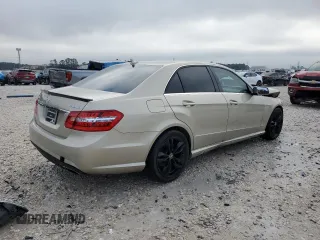 2011 Mercedes-Benz E 350 Luxury with VIN WDDHF8HB8BA366247, listed as a Copart auction lot 85240684 with 152,677 mi miles and Salvage title. Bid and sale history available at DreamBid. Image 3.