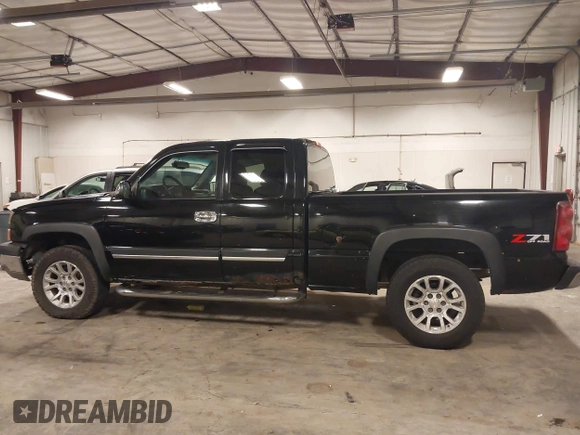 2003 Chevrolet Silverado 1500 with VIN 2GCEK19V231238686, listed as a IAAI auction lot 42107363 with 326,361 mi miles and . Bid and sale history available at DreamBid. Image 15.