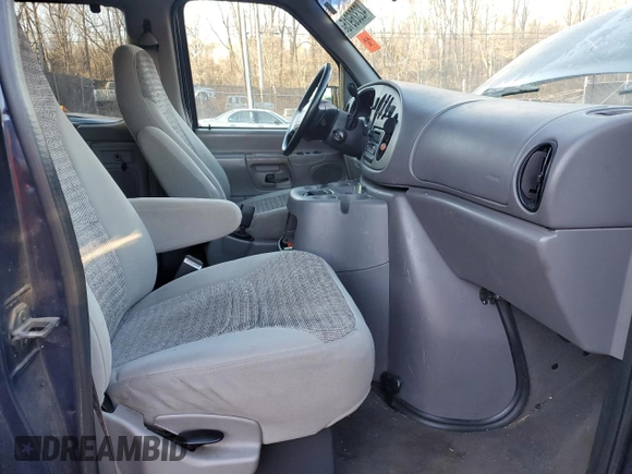 2001 Ford Econoline Passenger XL with VIN 1FBSS31L41HA97689, listed as a Copart auction lot 42326915 with 131,072 mi miles and Salvage title. Bid and sale history available at DreamBid. Image 11.
