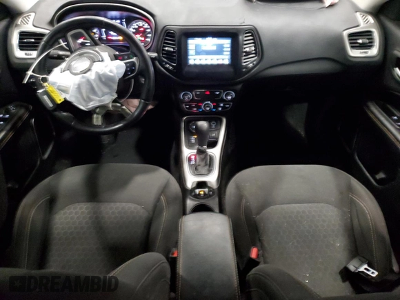 2019 Jeep Compass Sport с VIN 3C4NJDAB2KT598592, выставлен на аукционе Copart как лот 43774385 с пробегом 85 841 миль миль и Списание • Salvage title. История ставок и продаж доступна на DreamBid. Изображение 8.