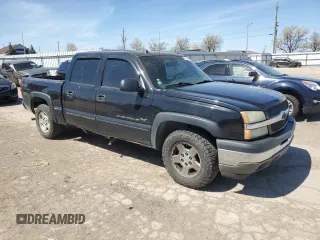 2005 Chevrolet Silverado 1500 LS with VIN 2GCEK13T351341576, listed as a Copart auction lot 52642425 with 228,205 mi miles and Clean Title. Bid and sale history available at carsss.com. Image 4.