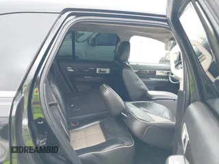 2008 Lincoln MKX z VIN 2LMDU68CX8BJ24813, wystawiony jako IAAI lot #41927383 z przebiegiem 225 516 mil mil oraz . Historia ofert i sprzedaży dostępna na DreamBid. Obrazek 8.