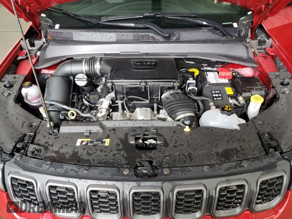 2025 Jeep Compass Trailhawk z VIN 3C4NJDDN8ST532442, wystawiony jako Copart lot #61386085 z przebiegiem 11 207 mil mil oraz Czysty tytuł • Clean title. Historia ofert i sprzedaży dostępna na DreamBid. Obrazek 12.